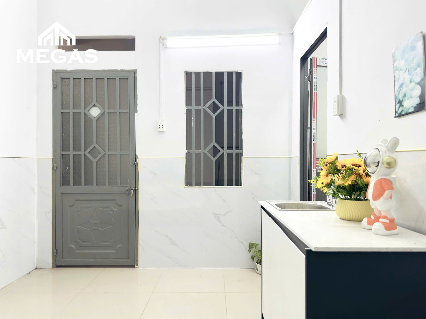 [001281]THDSTUST-NM01