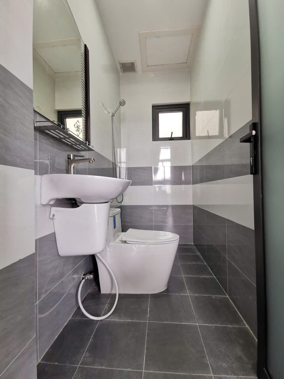 [002081]LTTSTUBC-NM01