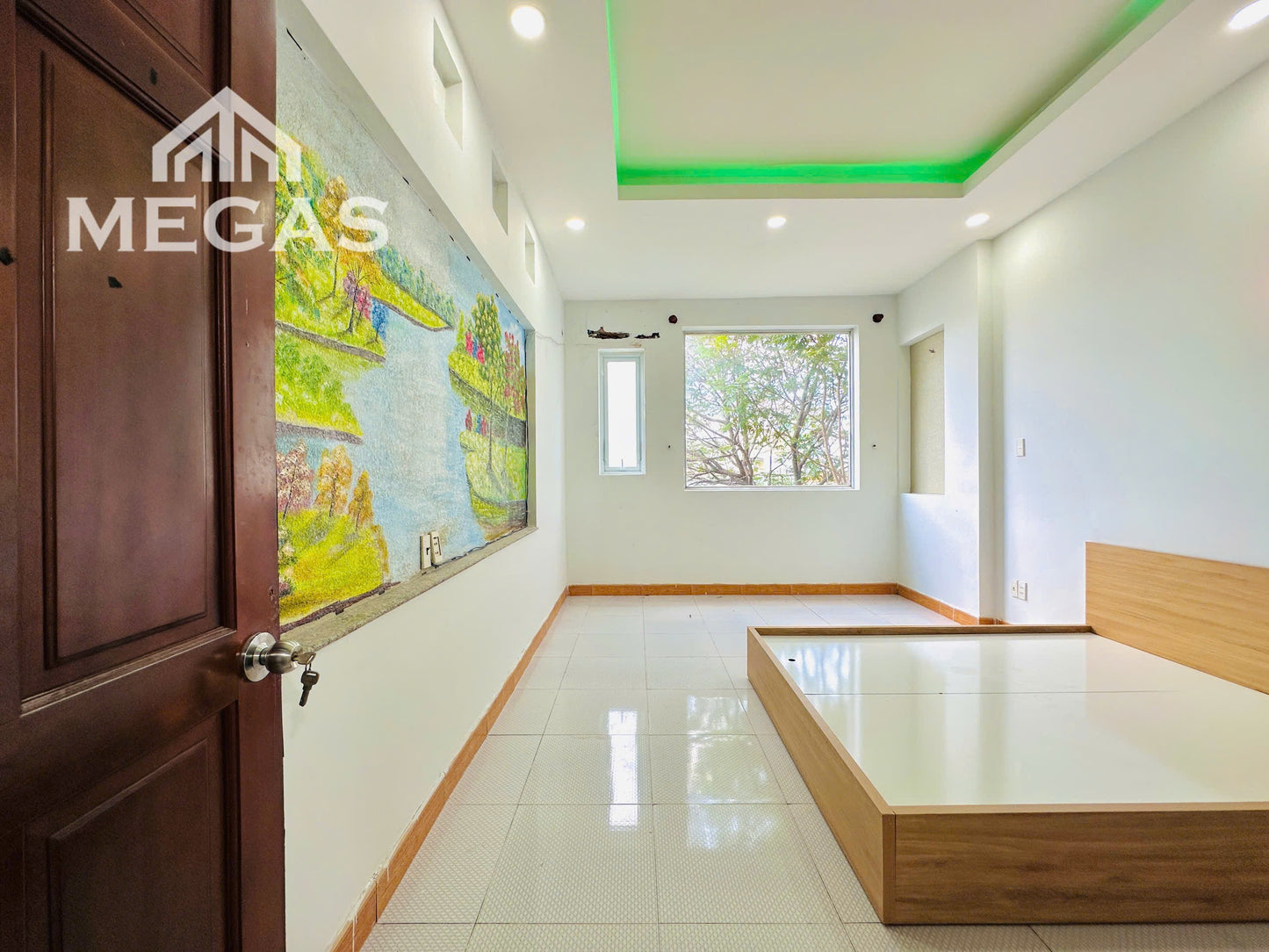 [002711]VLSTUSK-NM01