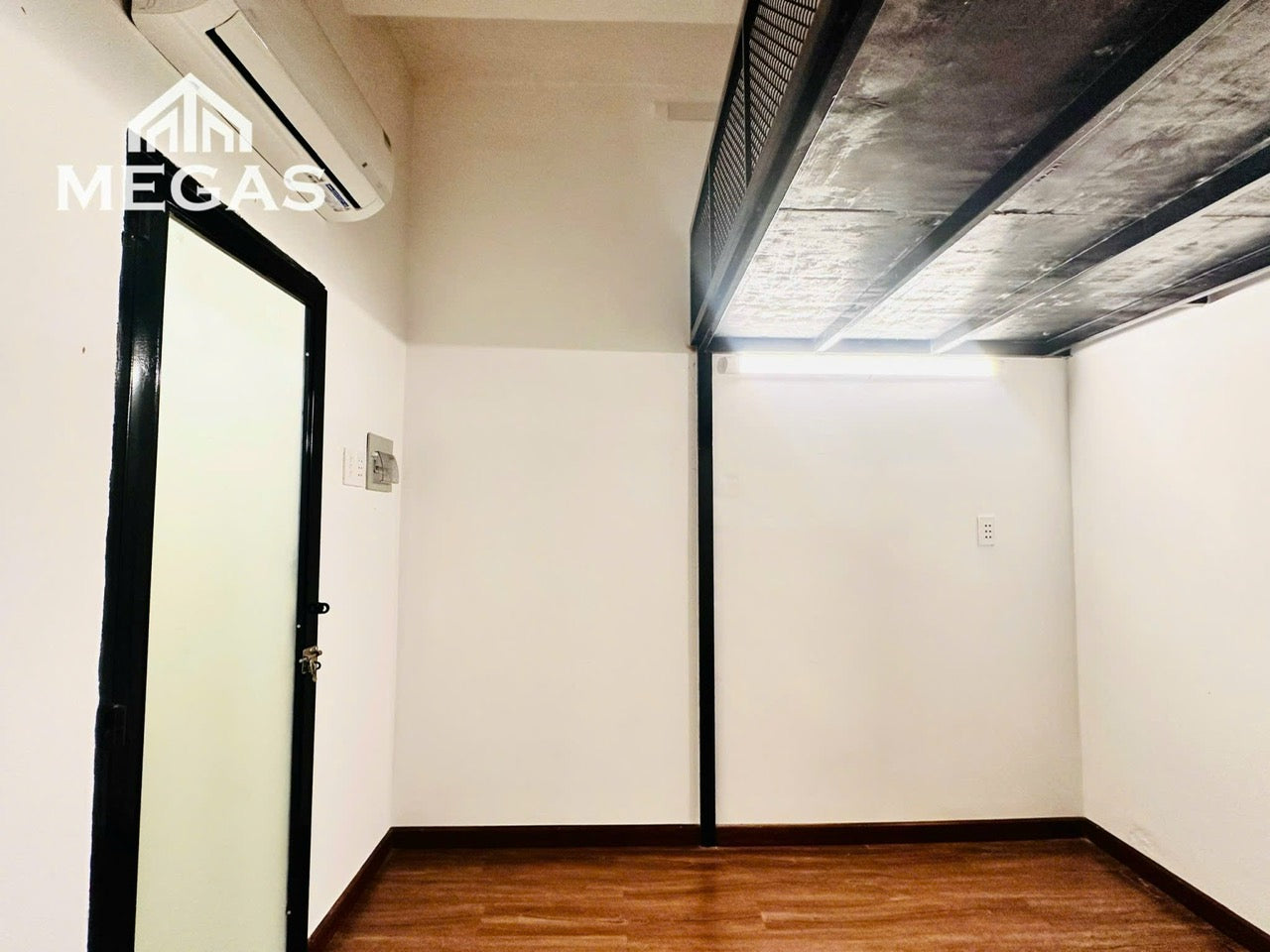 [000291]NQDDUPST-NM02