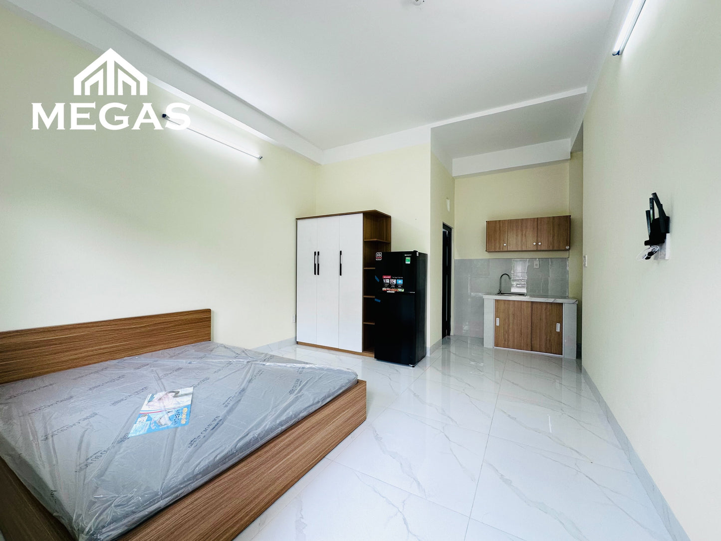 [002521]D15STUBC-NM01