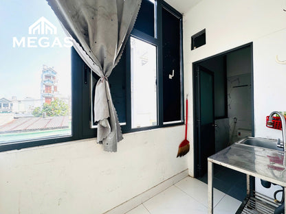 [000352]DS8STUSK-NM02