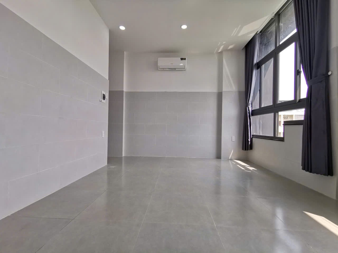 [002081]LTTSTUBC-NM01