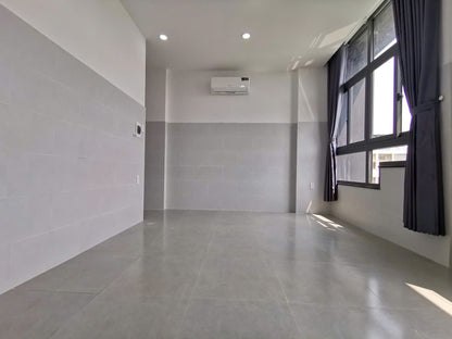 [002081]LTTSTUBC-NM01