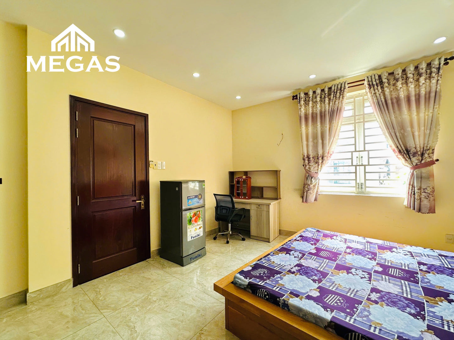 [002361]DTHSTUSK-NM01