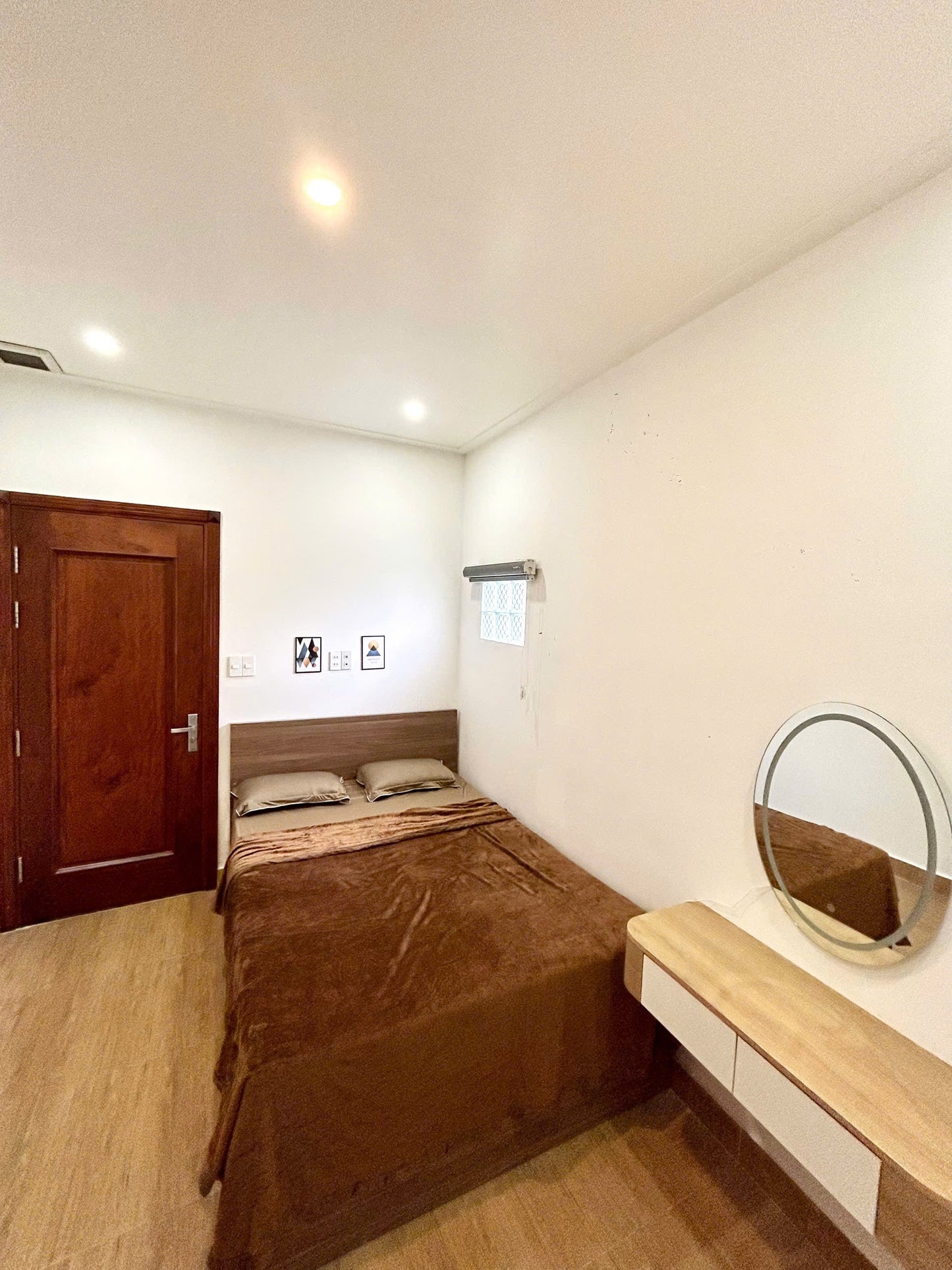 [003165]NCD2PNST-LG01