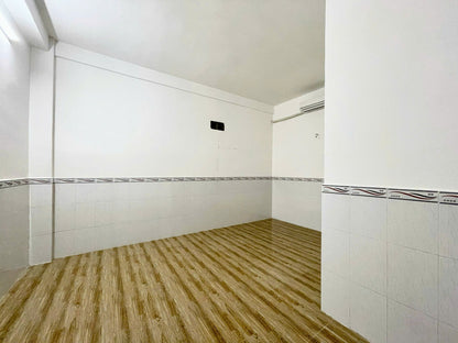 [000751]THSTUST-NM01