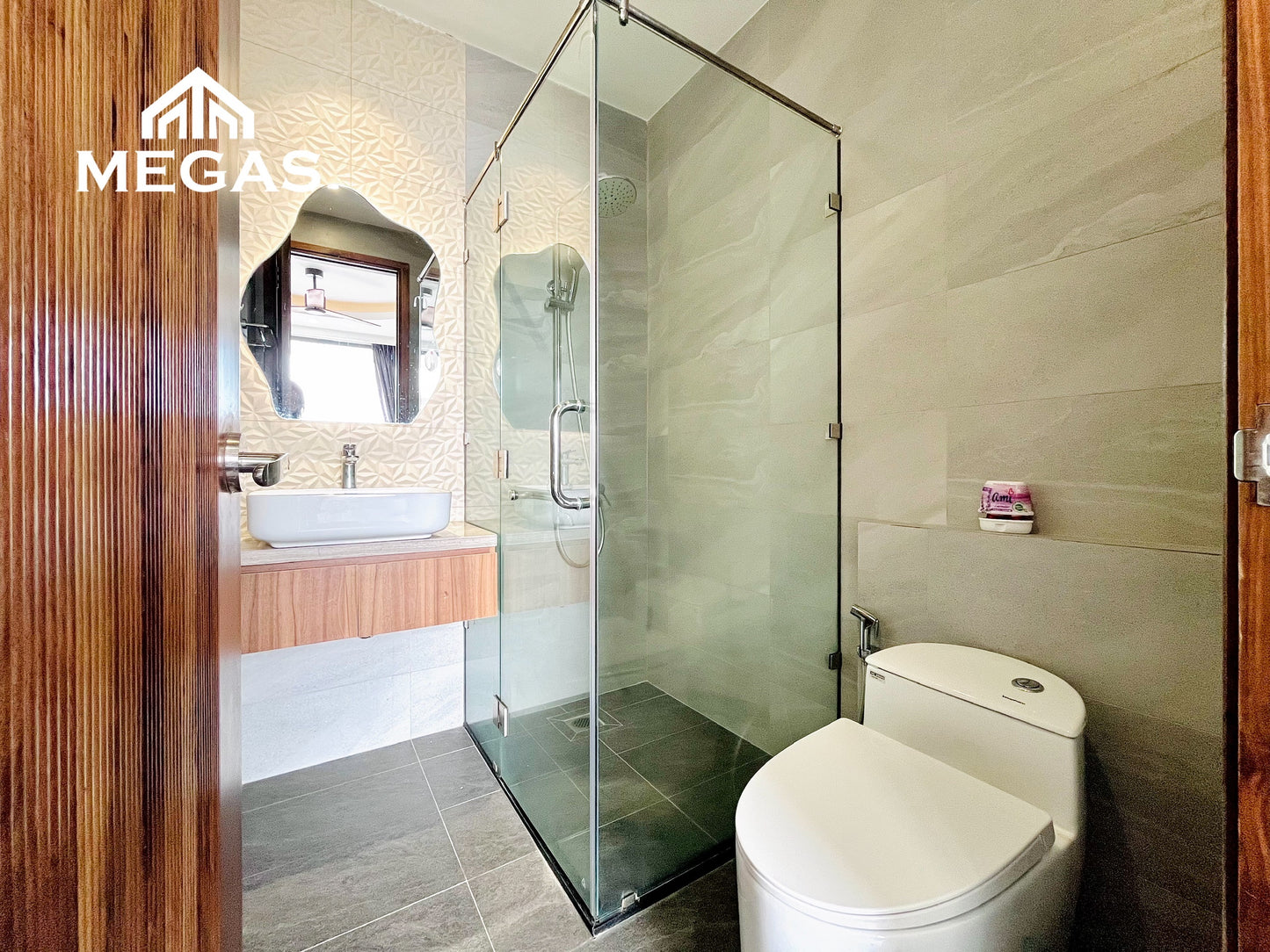 [002493]HBSTUBC-NM01