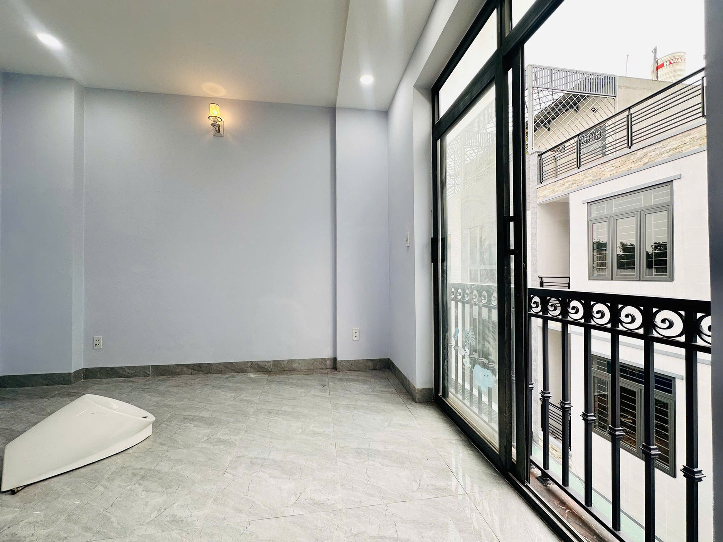 [001631]NSSTUBC-NM02