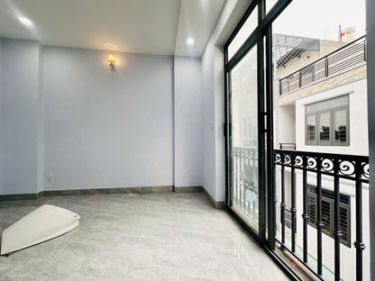 [001631]NSSTUBC-NM02