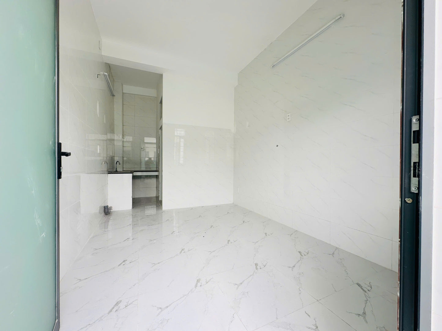 [000491]BLSTUBC-NM02