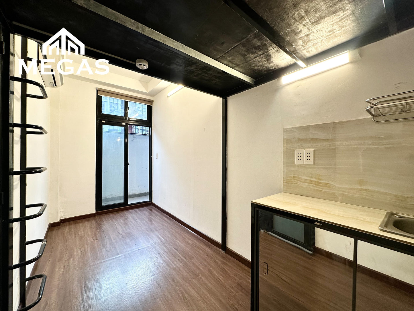 [000471]NQDDUPBC-LG04