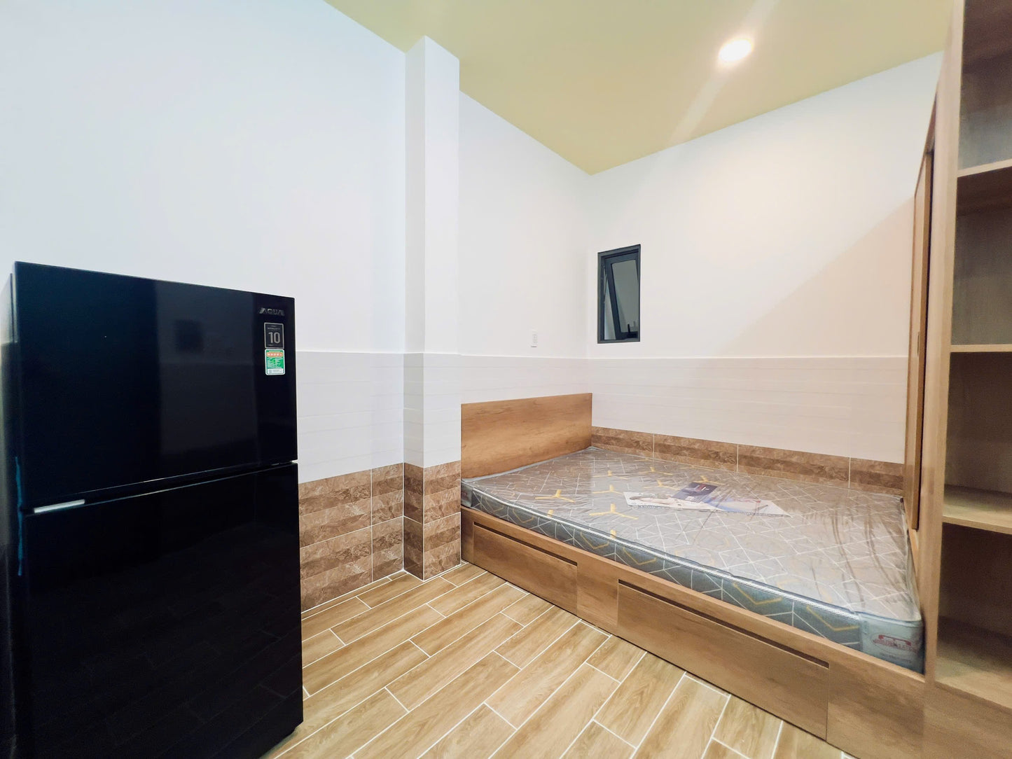 [003071]THSTUST-NM02