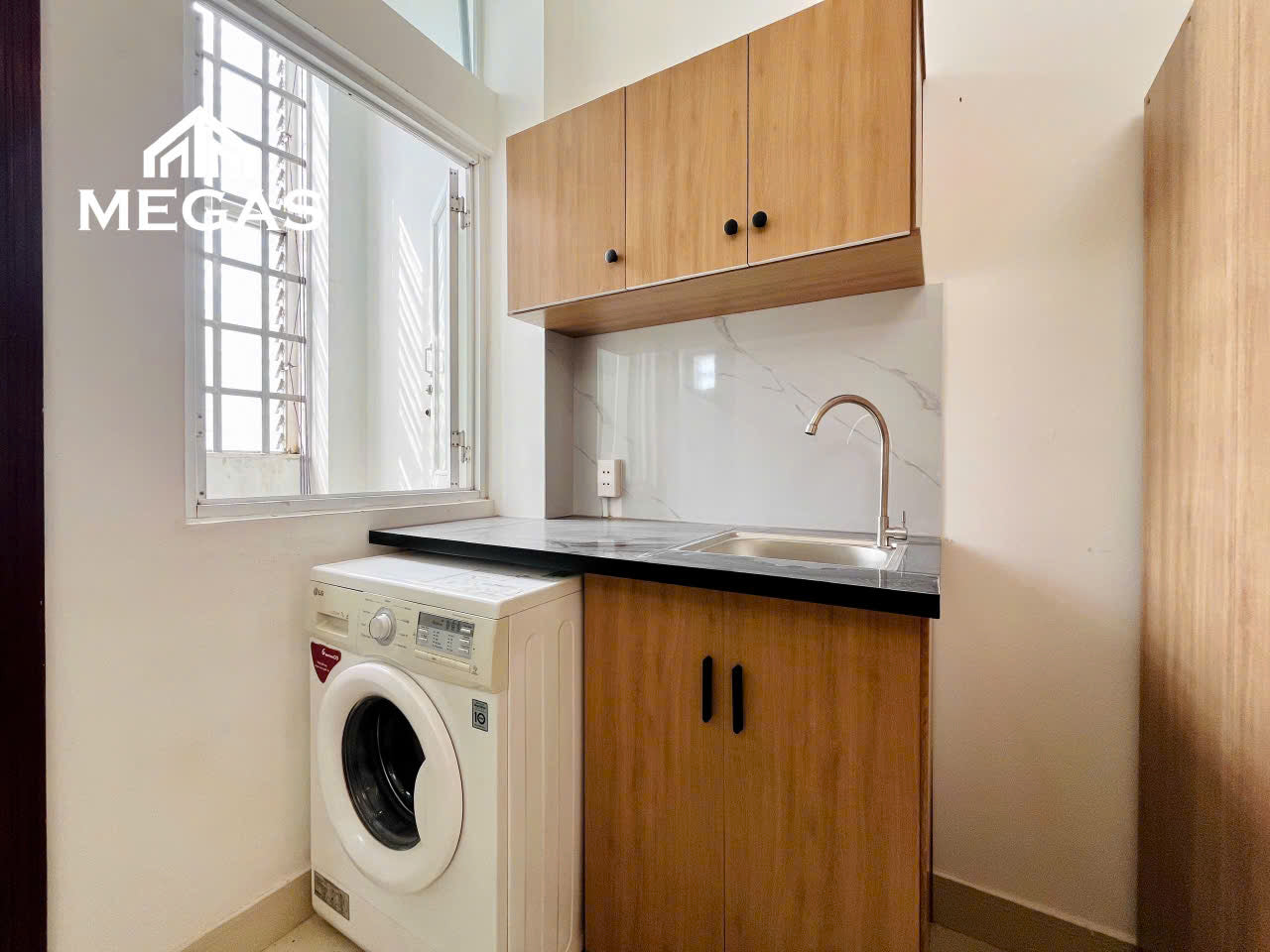 [003203]D32STUSK-NM01