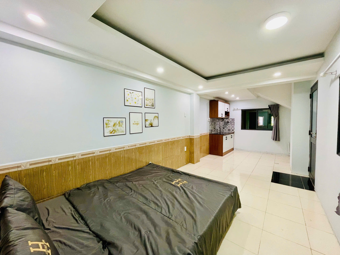 [003325]LLQ1PNST-LG01