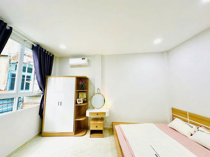 [003635]PVHSTUSK-NM01