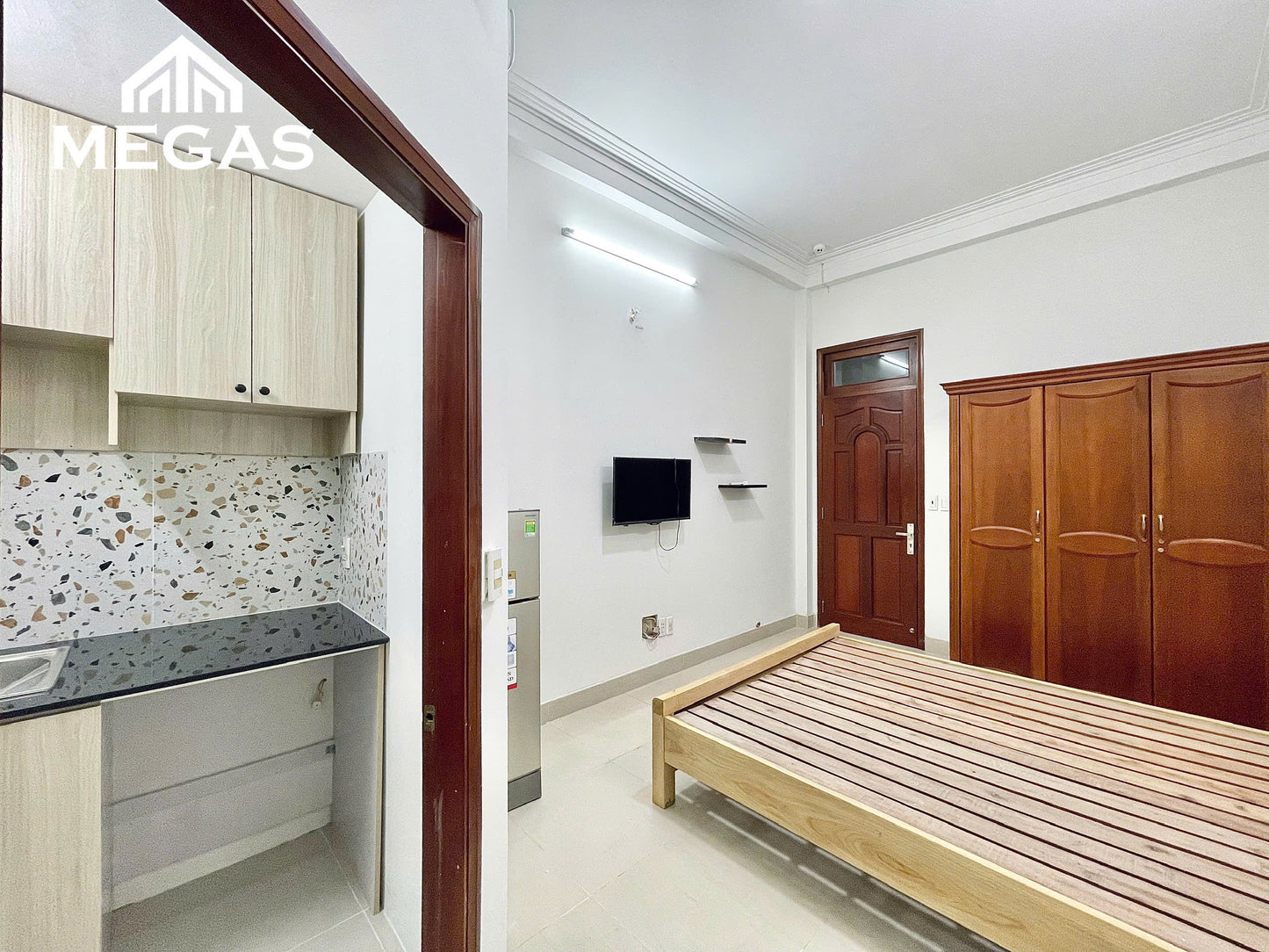 [003735]HSSTUST-NM01