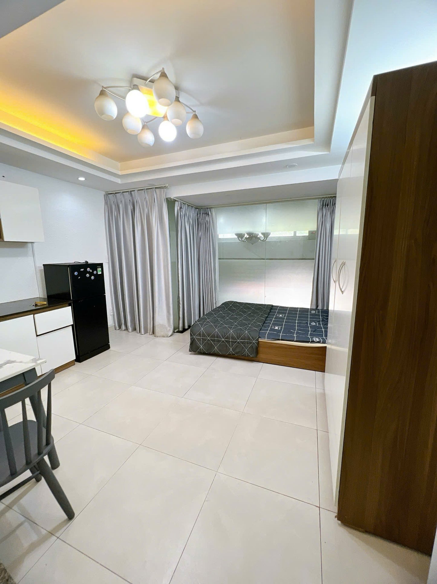 [003755]SDSTUST-NM01