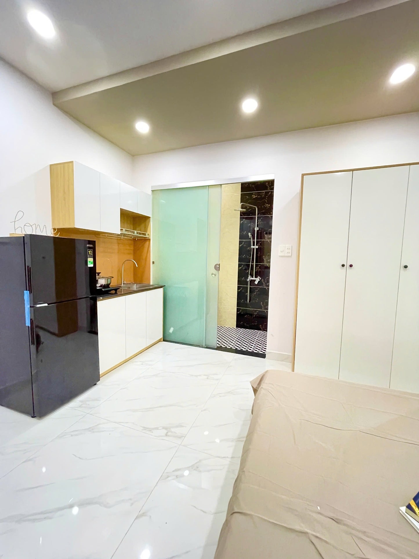 [003705]LLQSTUSK-NM01