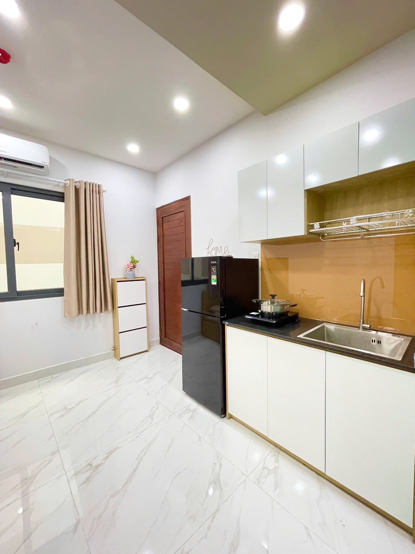 [003705]LLQSTUSK-NM01