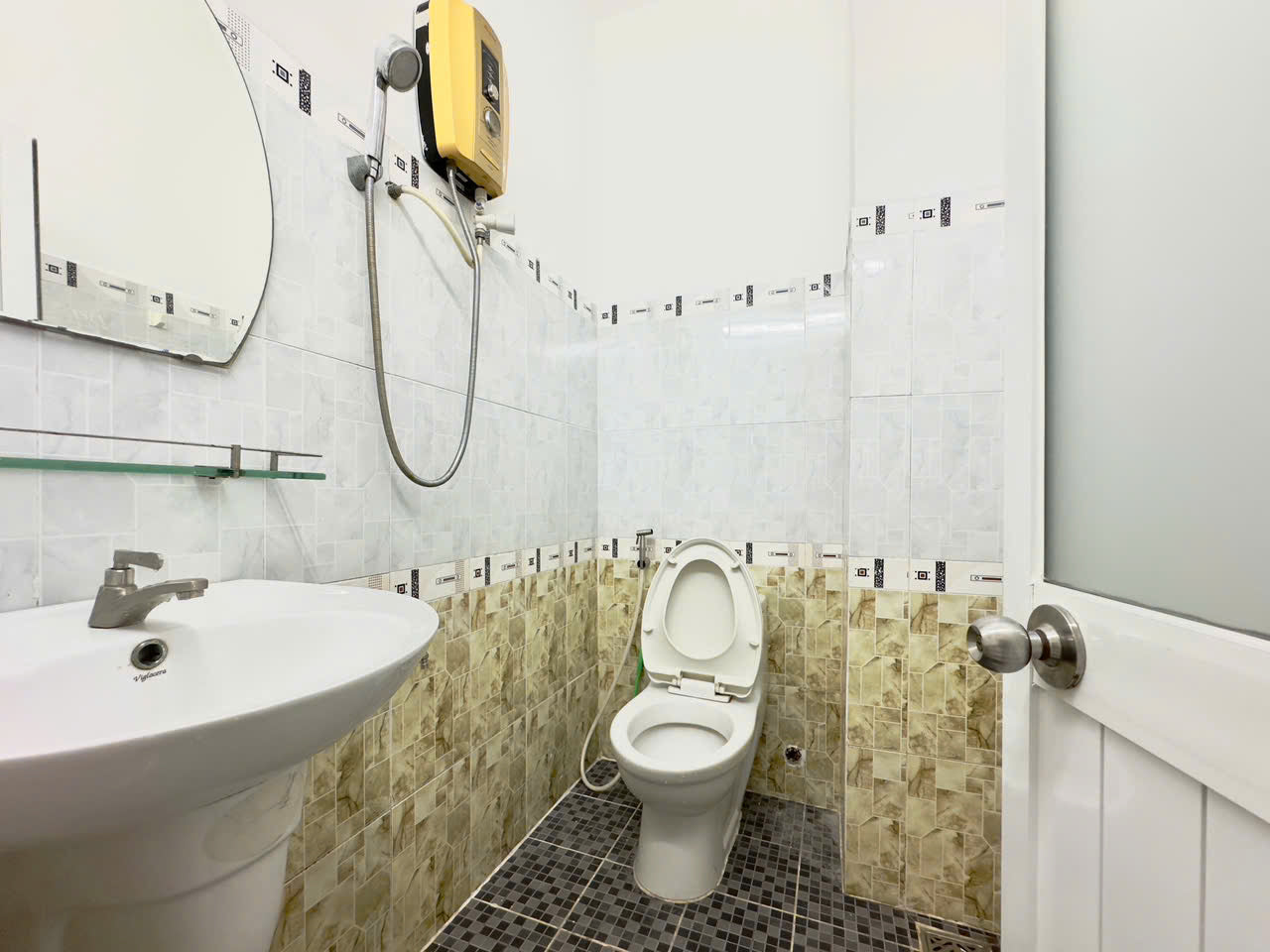 [005535]PHISTUBC-NM01