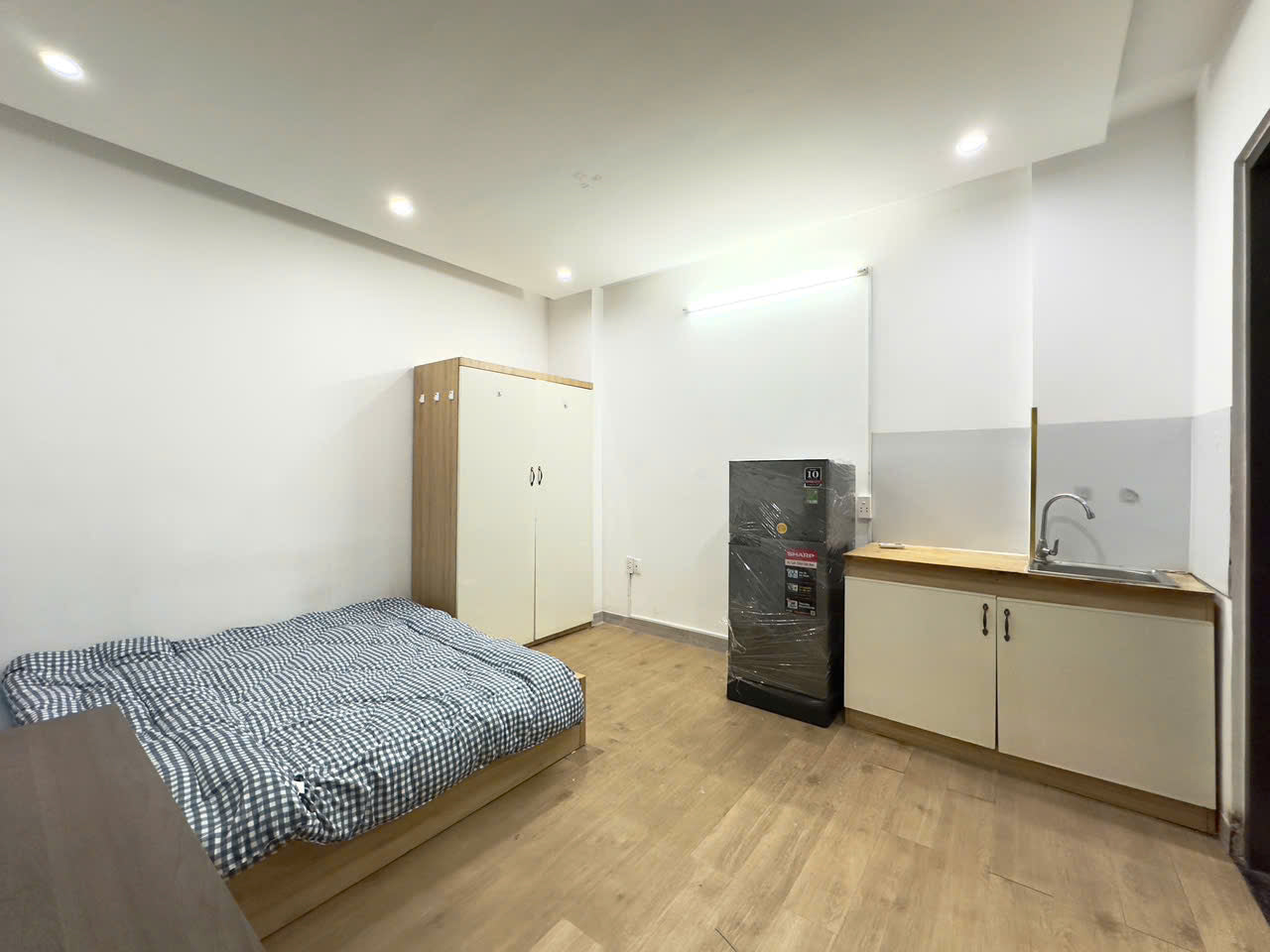 [005605]VCSTUSK-NM04