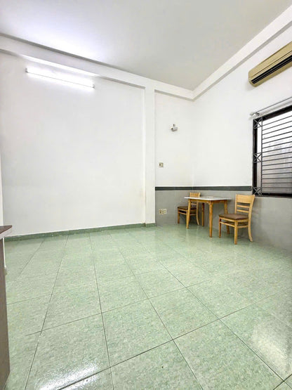 [004625]QVTSTUSK-NM01