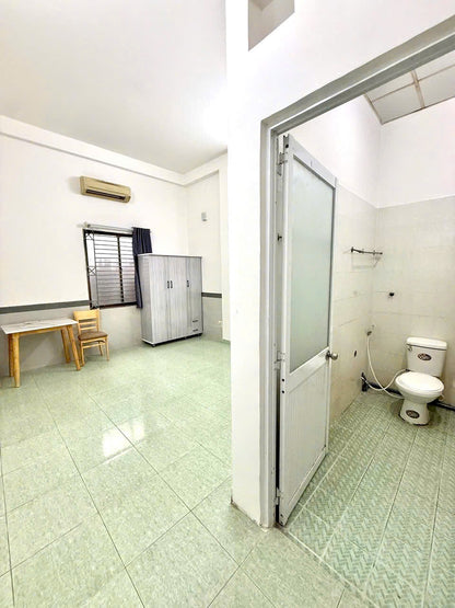 [004625]QVTSTUSK-NM01