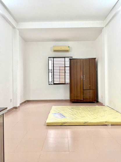 [004635]QVTSTUSK-NM02