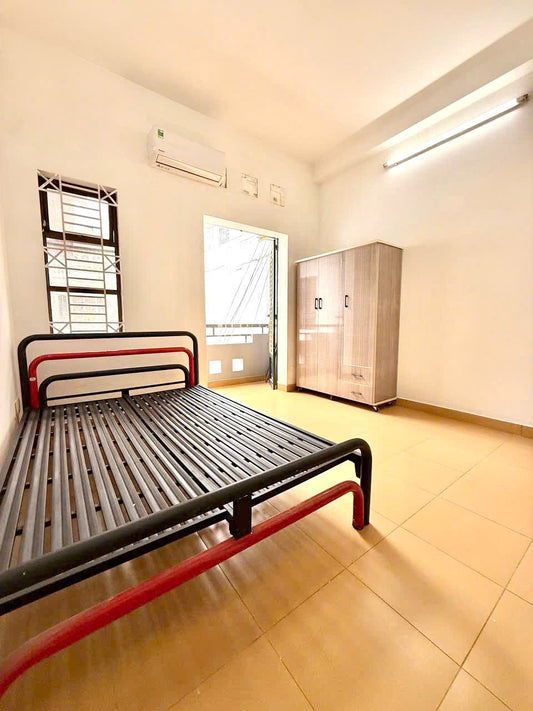 [004645]QVTSTUBC-NM03