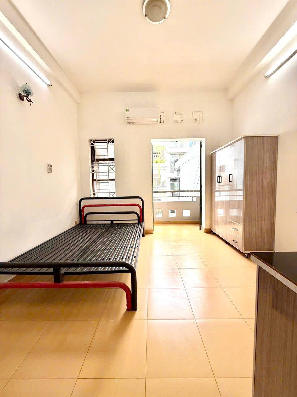 [004645]QVTSTUBC-NM03