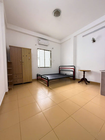 [004655]QVTSTUSK-NM04