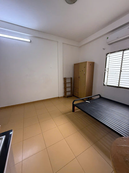 [004655]QVTSTUSK-NM04