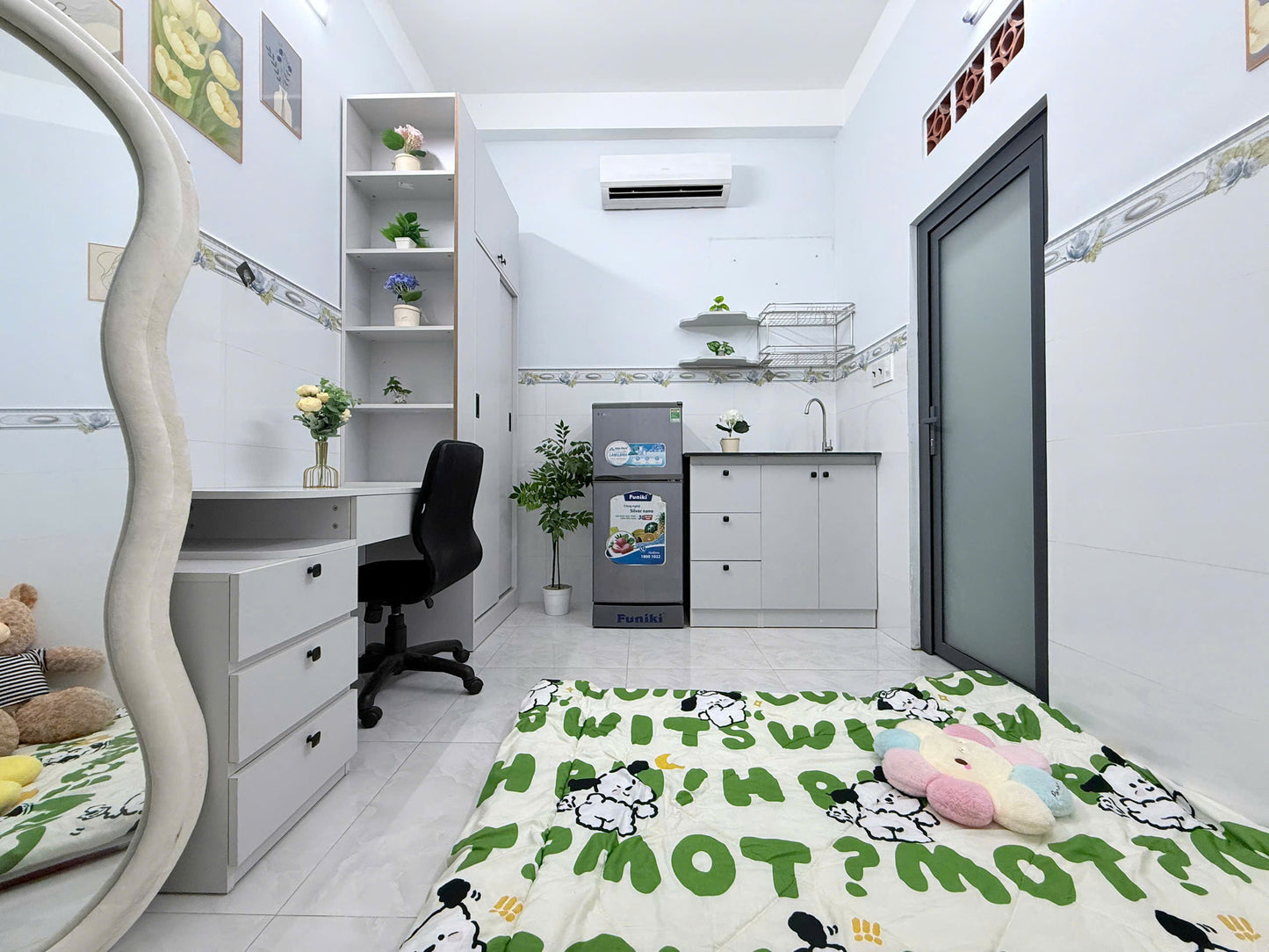 [004505]TTNSTUST-NM01