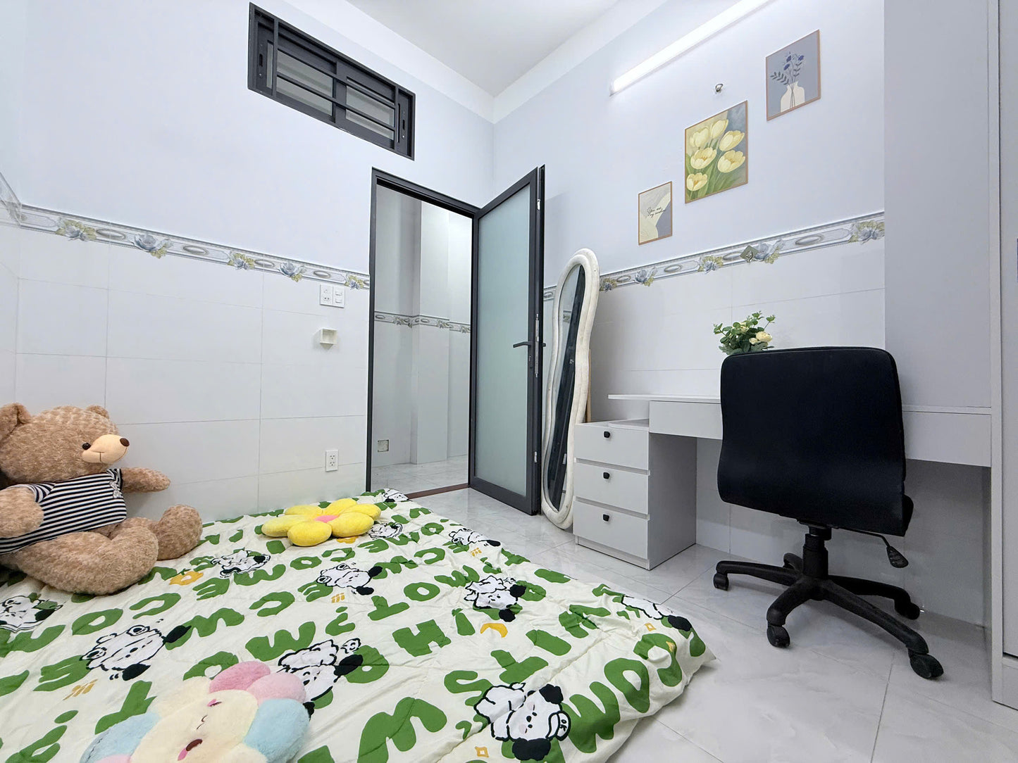 [004505]TTNSTUST-NM01