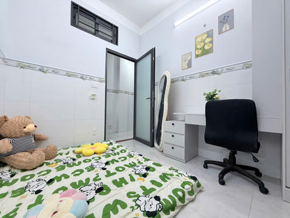 [004505]TTNSTUST-NM01