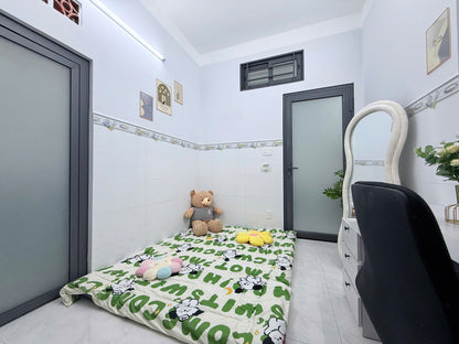 [004505]TTNSTUST-NM01