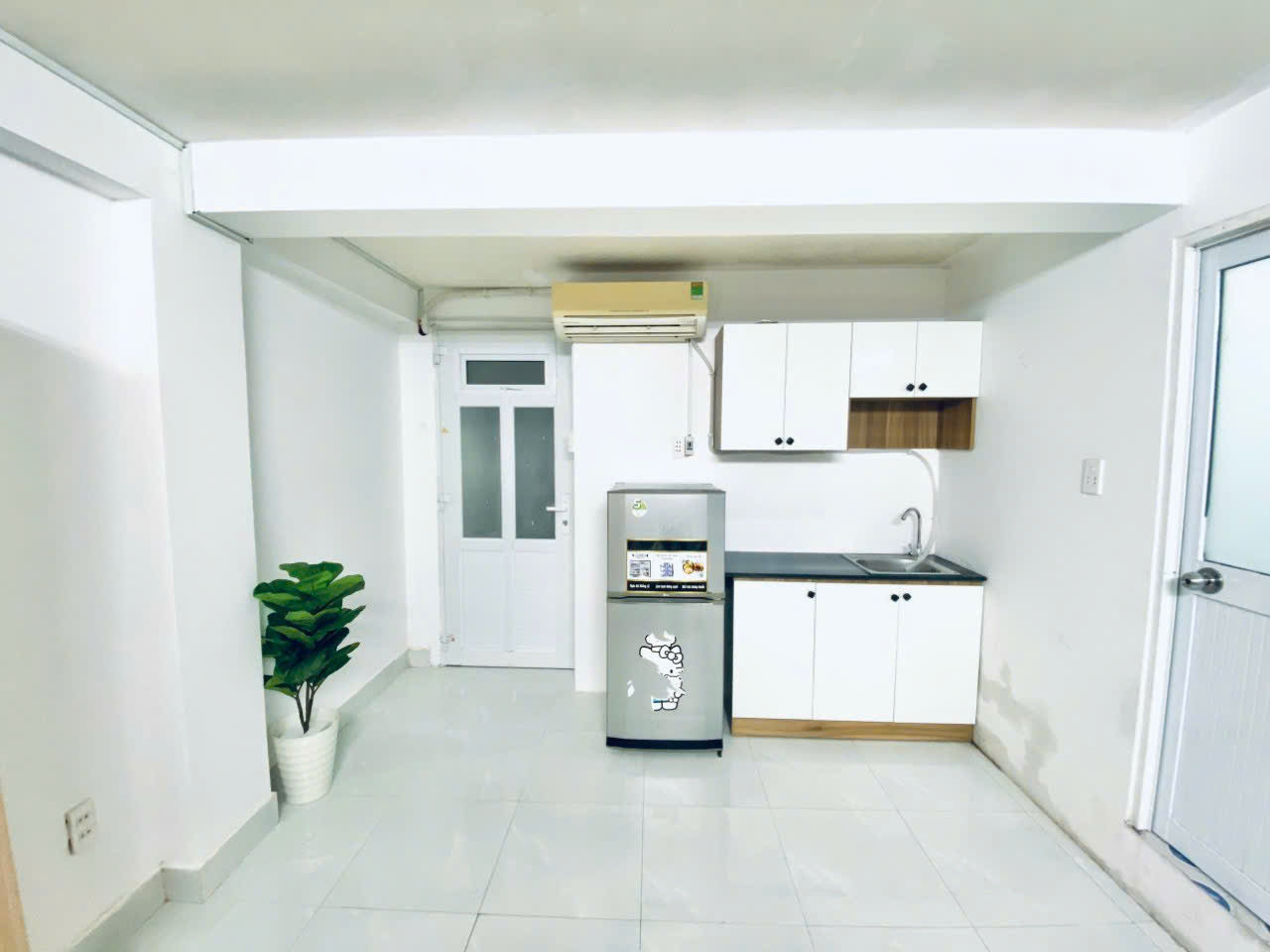 [004485]NHDSTUST-NM01