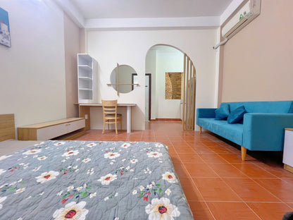 [004825]BCSTUST-NM01