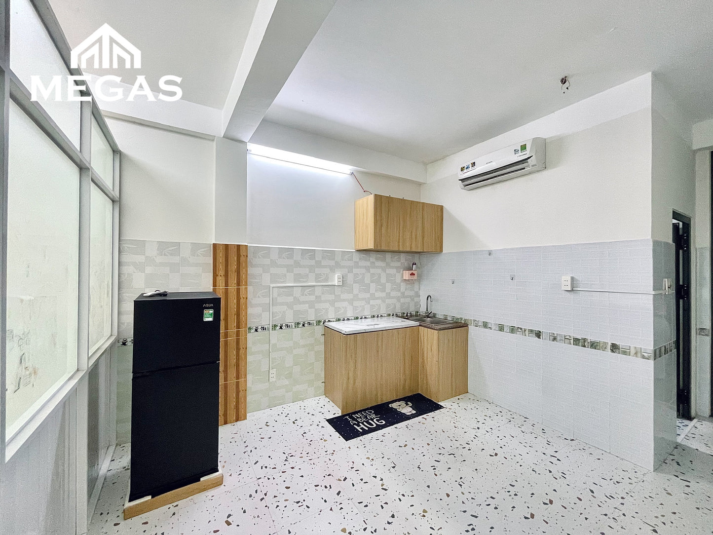 [004865]DNSTUST-NM01