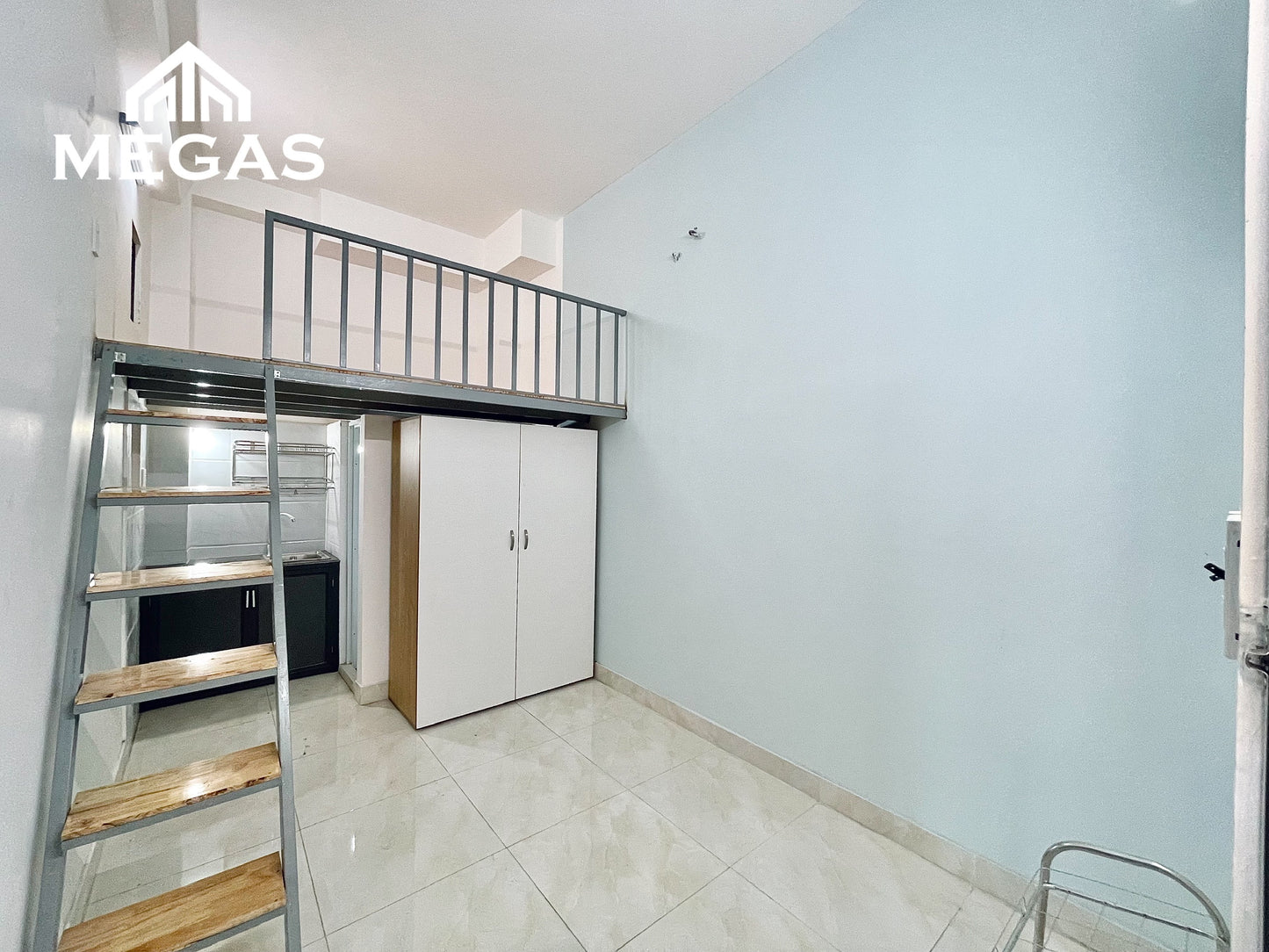 [006435]NPCDUPST-SM01