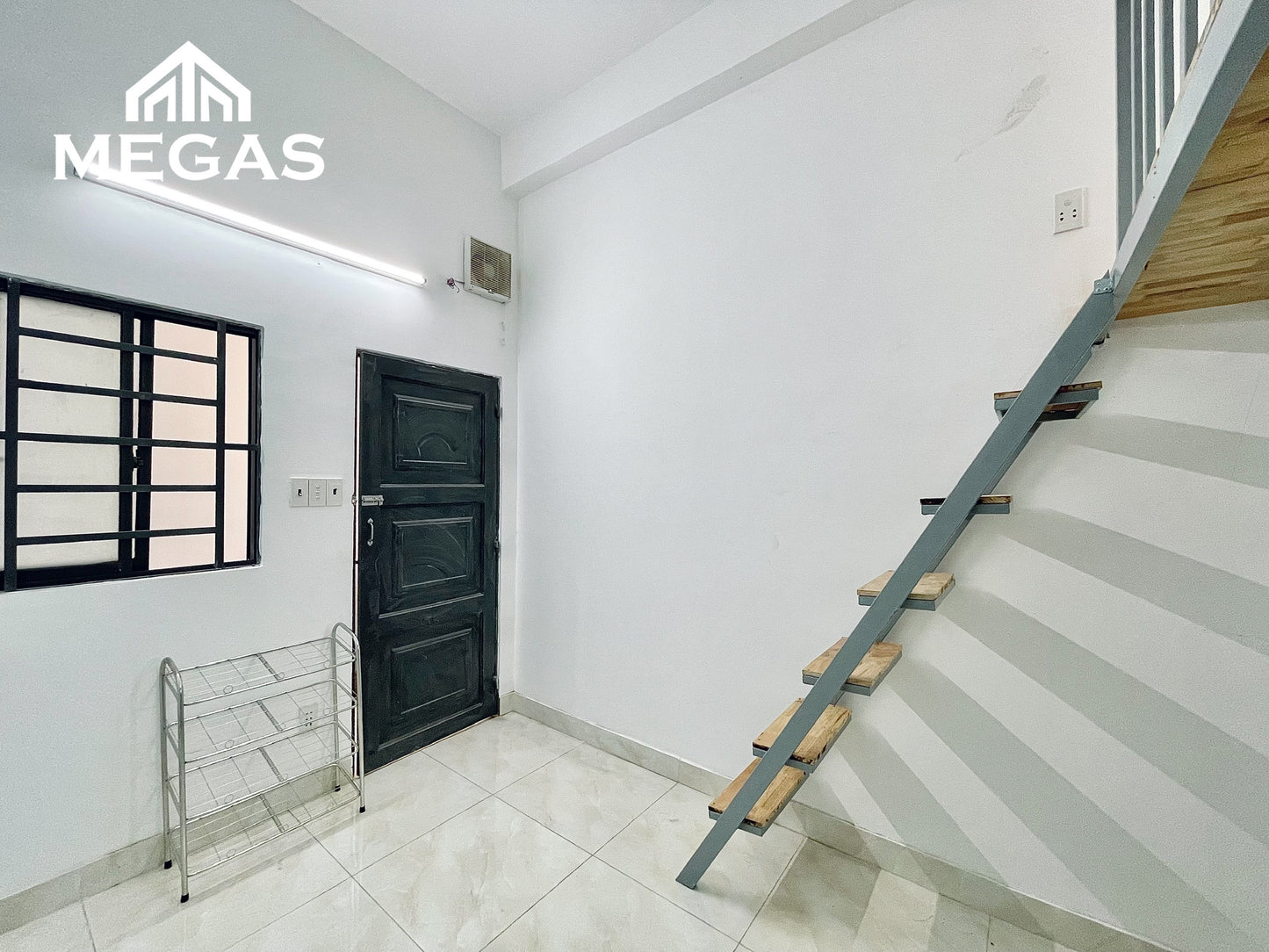 [006435]NPCDUPST-SM01