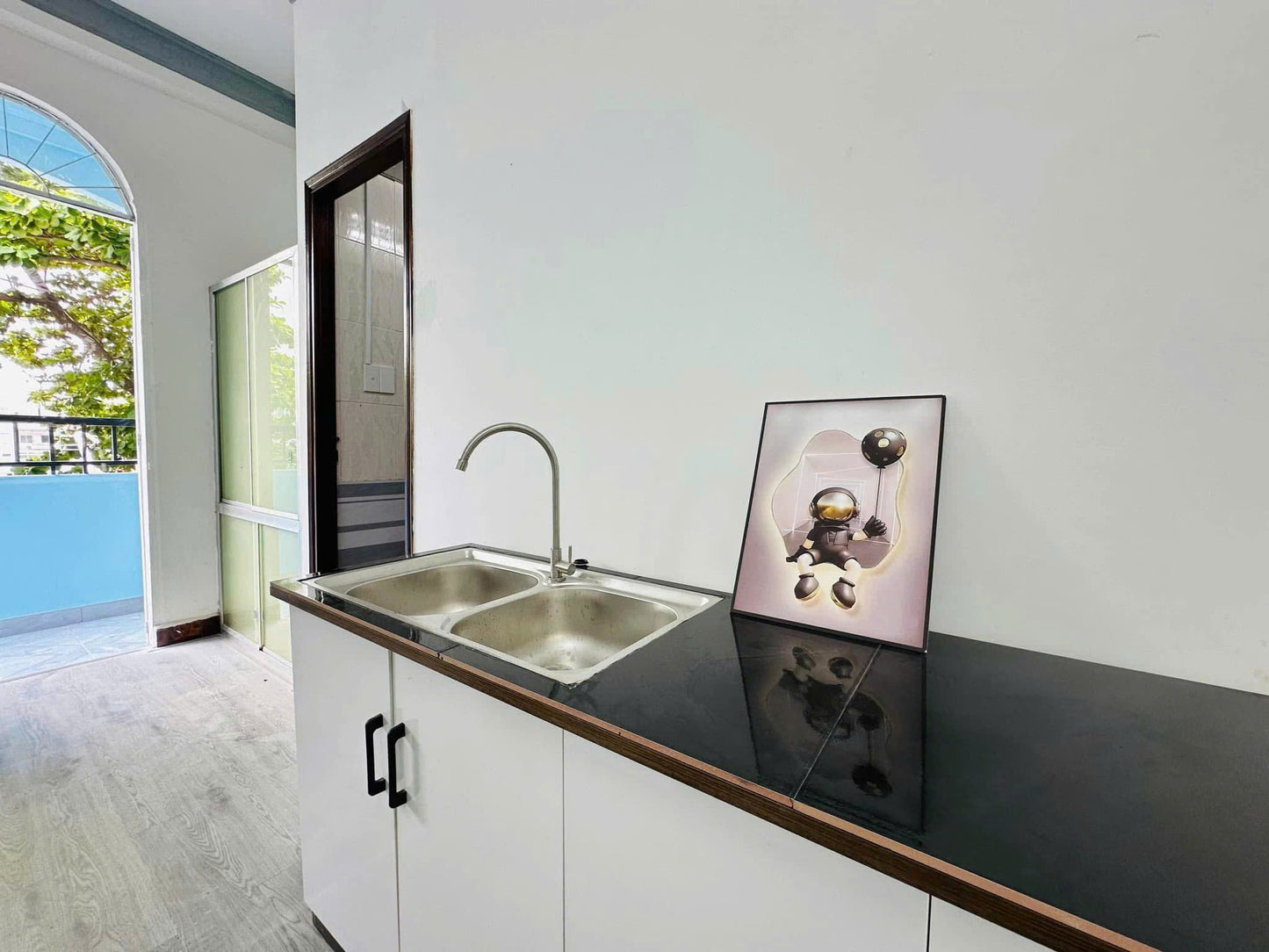 [004925]NHDSTUSK-NM01