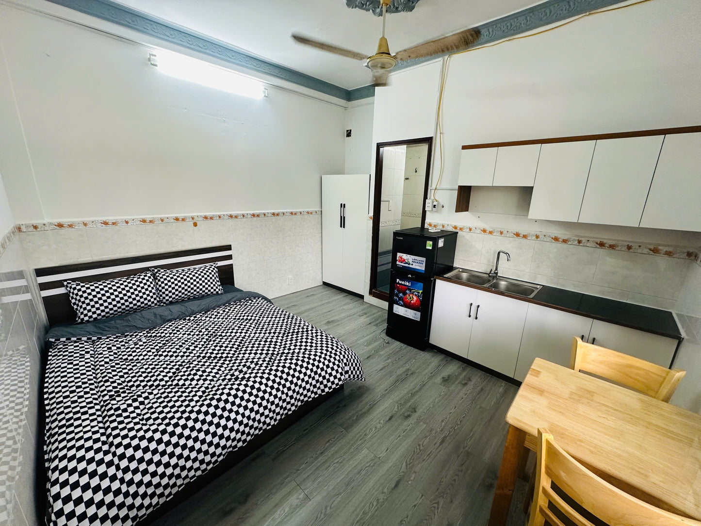 [004935]NHDSTUSK-NM02