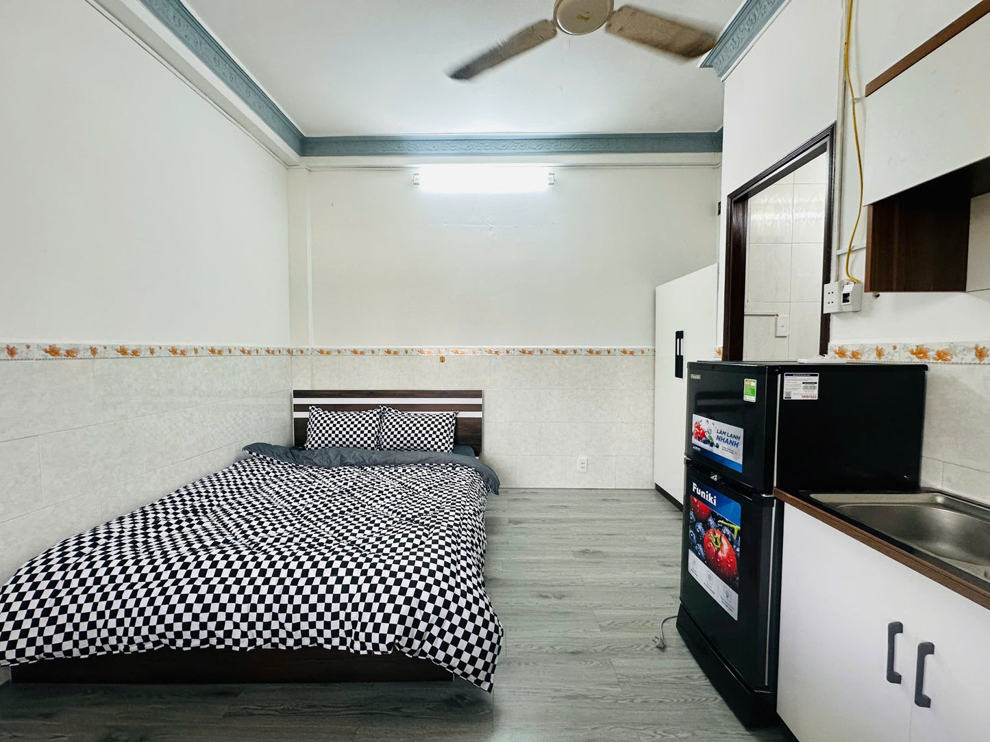 [004935]NHDSTUSK-NM02