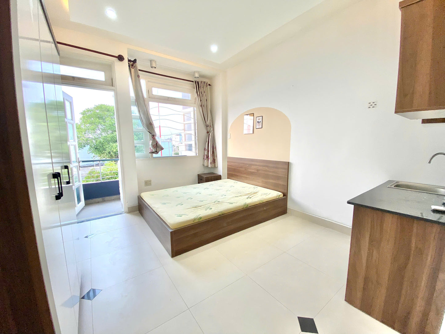 [006705]BDSTUBC-NM01