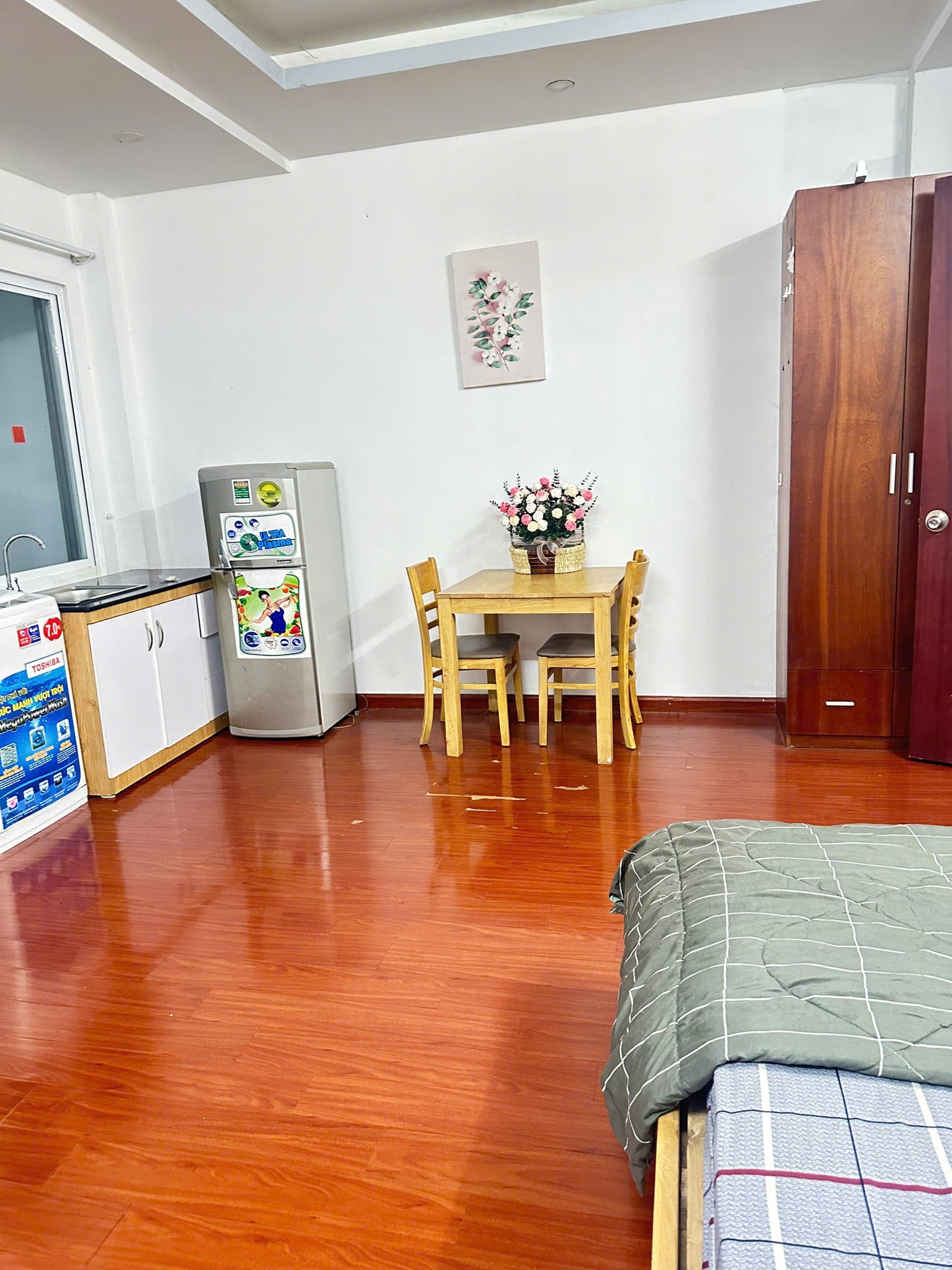 [005205]THSTUST-NM01