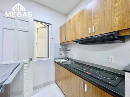 [006885]BDSTUST-NM01