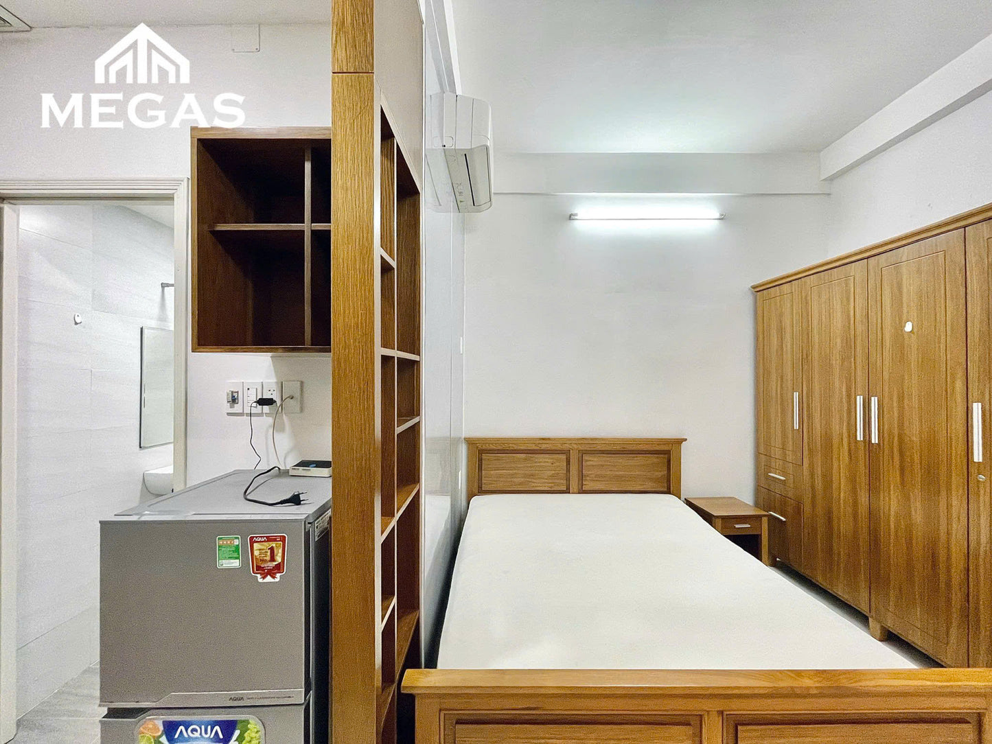 [006895]BDSTUST-NM02