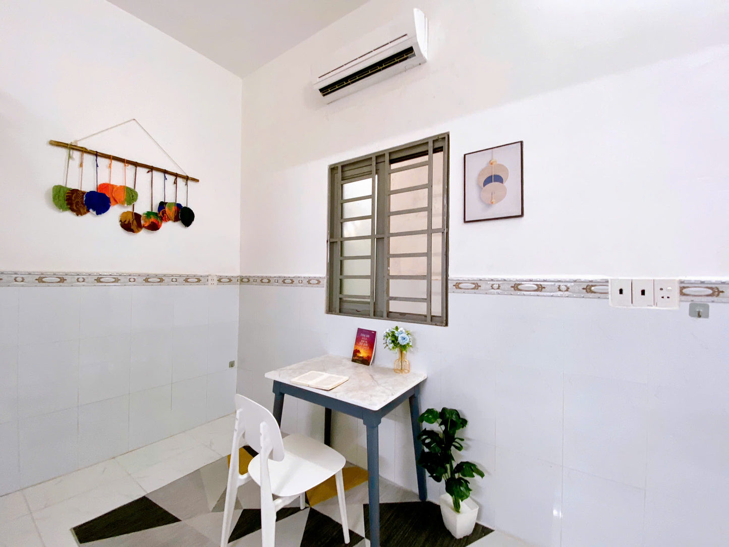 [006925]BDDUPST-NM01